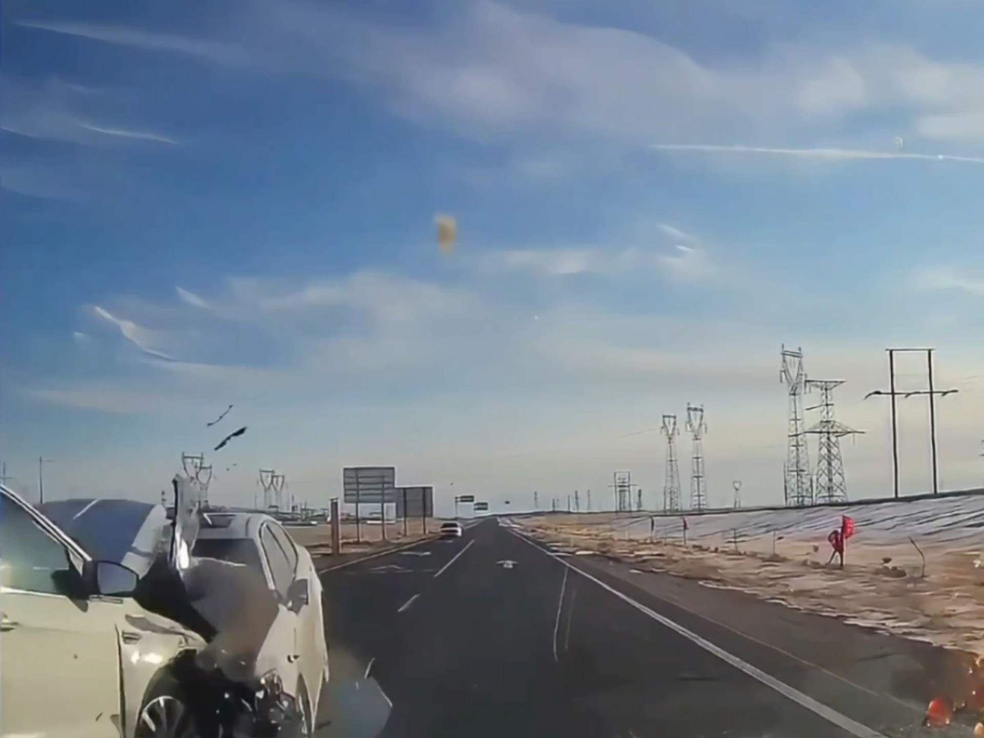 追赶赛中的精彩超车瞬间