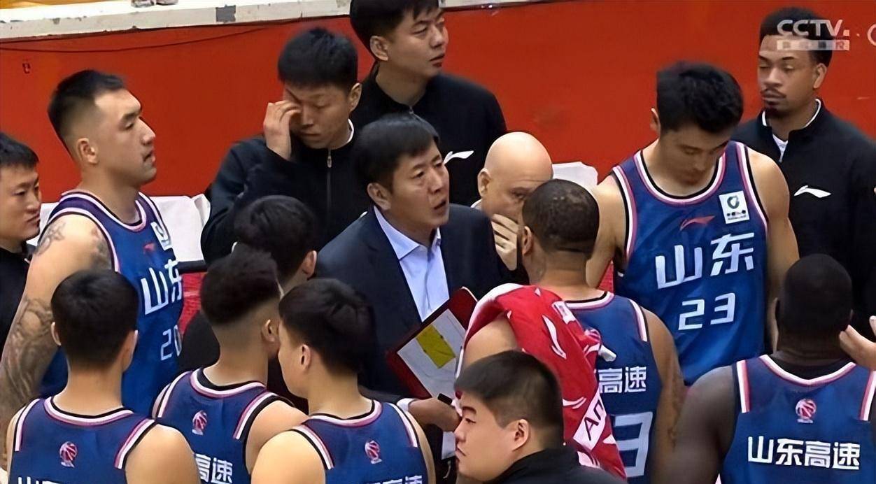 关于中国男篮青黄不接!的信息 关于中国男篮青黄不接!的信息