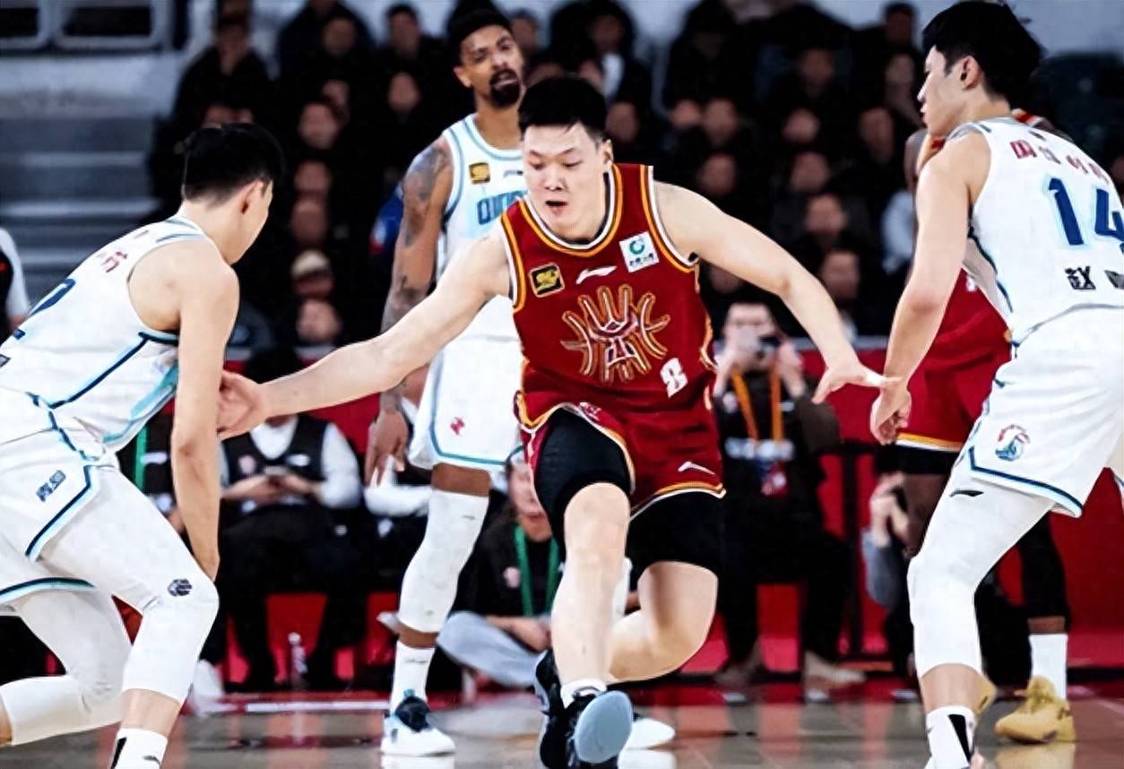 包含CBA联赛加强与国际篮球交流，提升竞争力！的词条