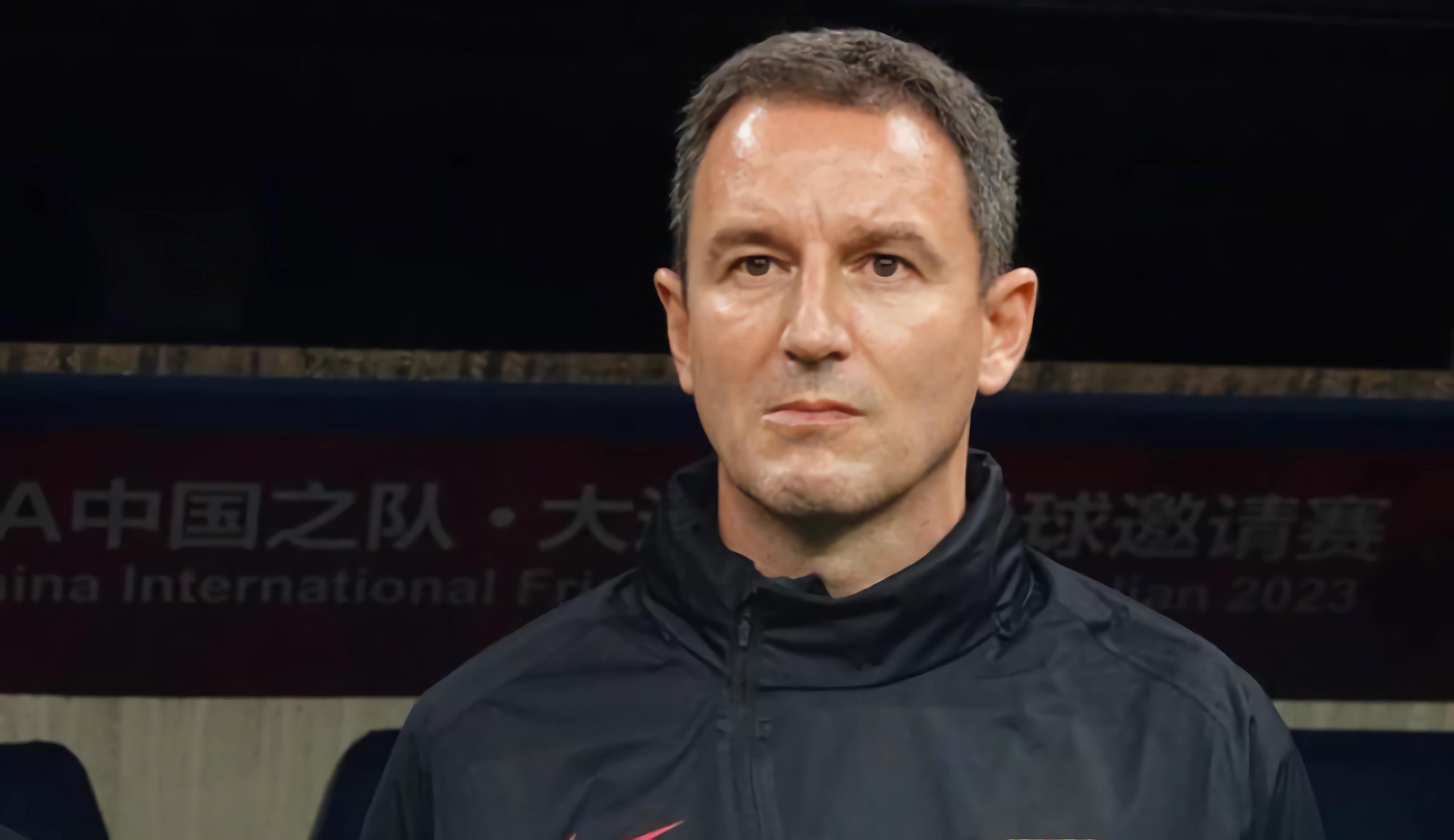 国足主教练人选悬而未决! 国足主教练人选悬而未决!