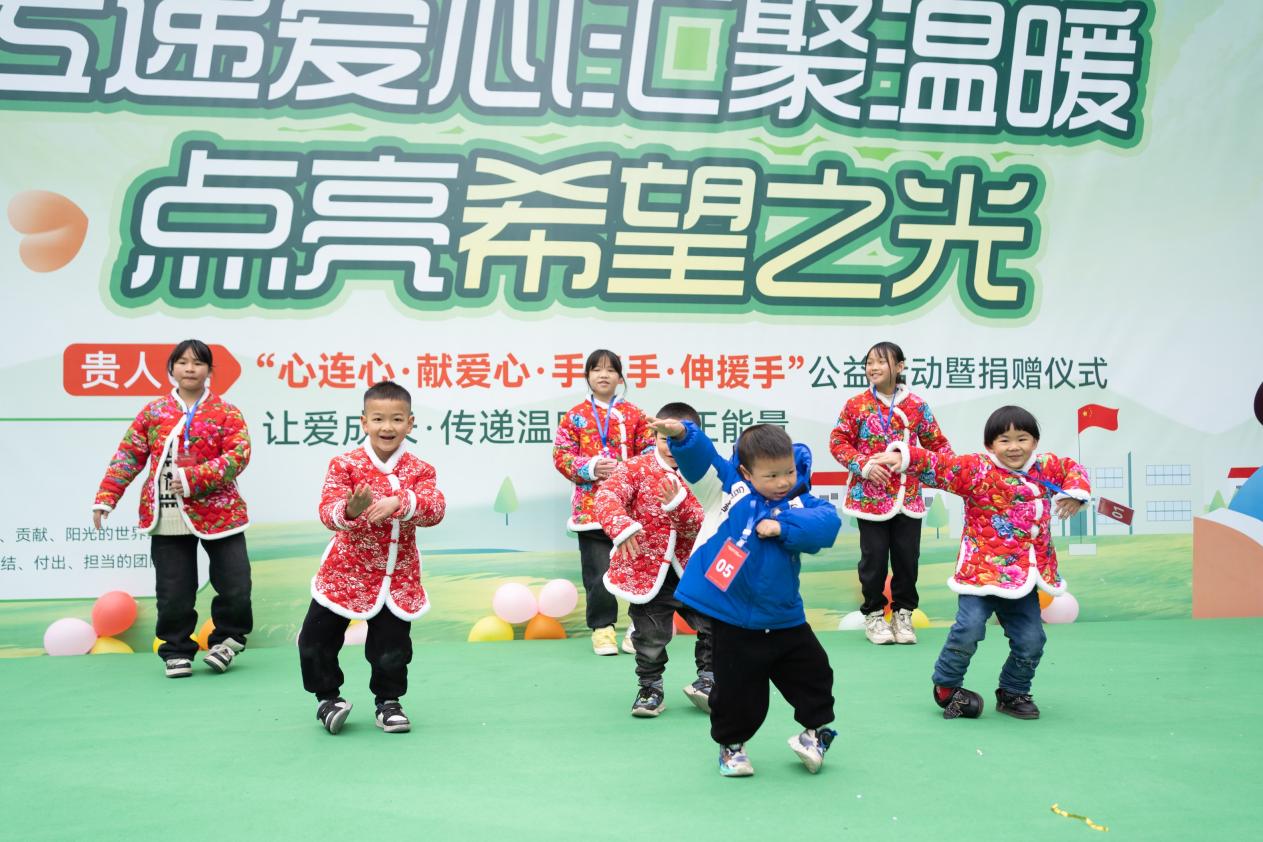 体育与公益!传递爱心与希望 体育与公益!传递爱心与希望