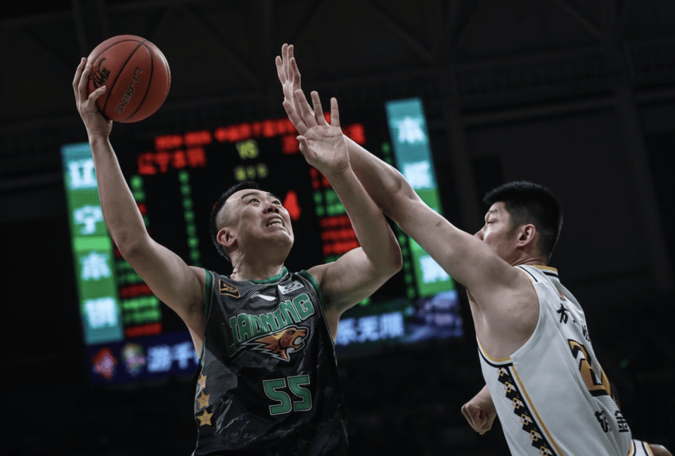 CBA焦点战!强强对话的简单介绍 CBA焦点战!强强对话的简单介绍