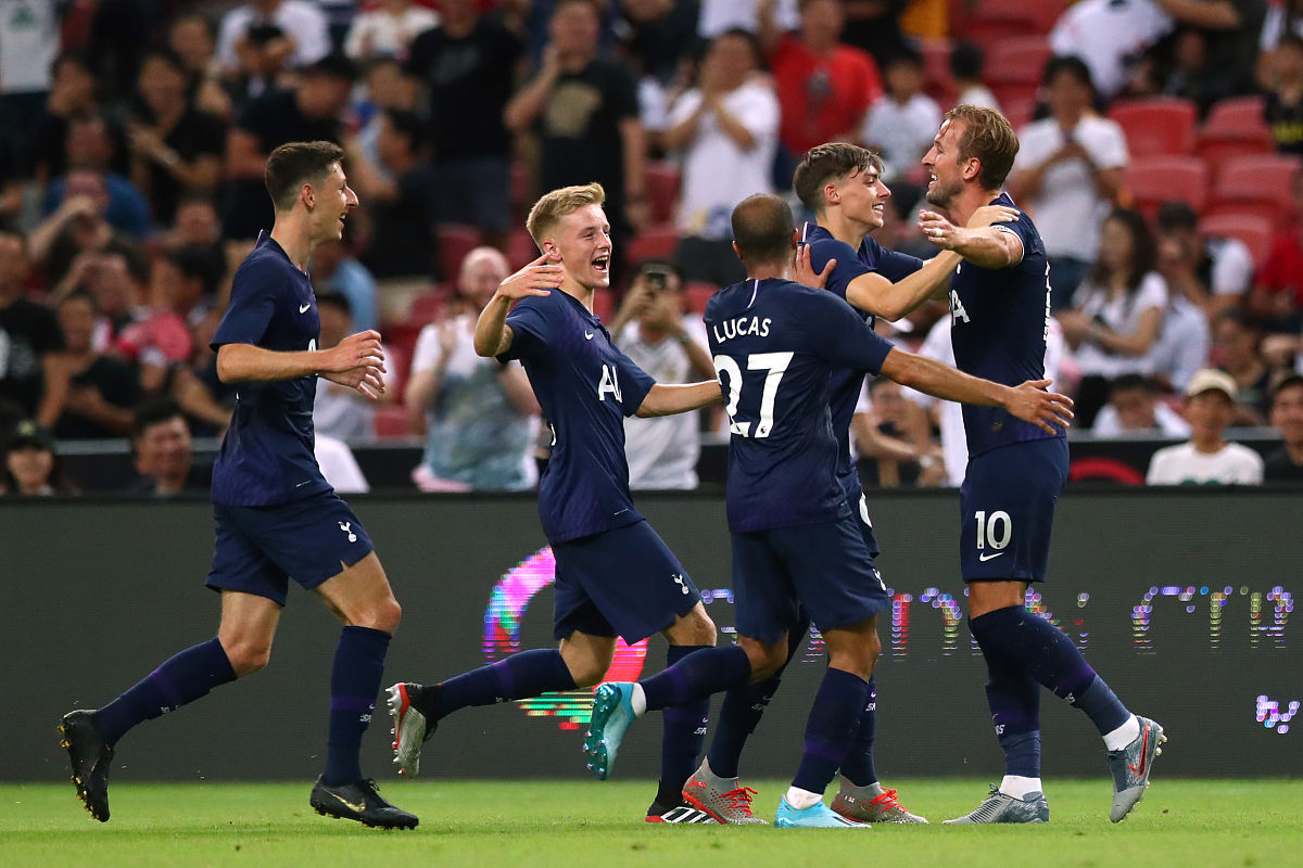 英超联赛充满激情！扣人心弦