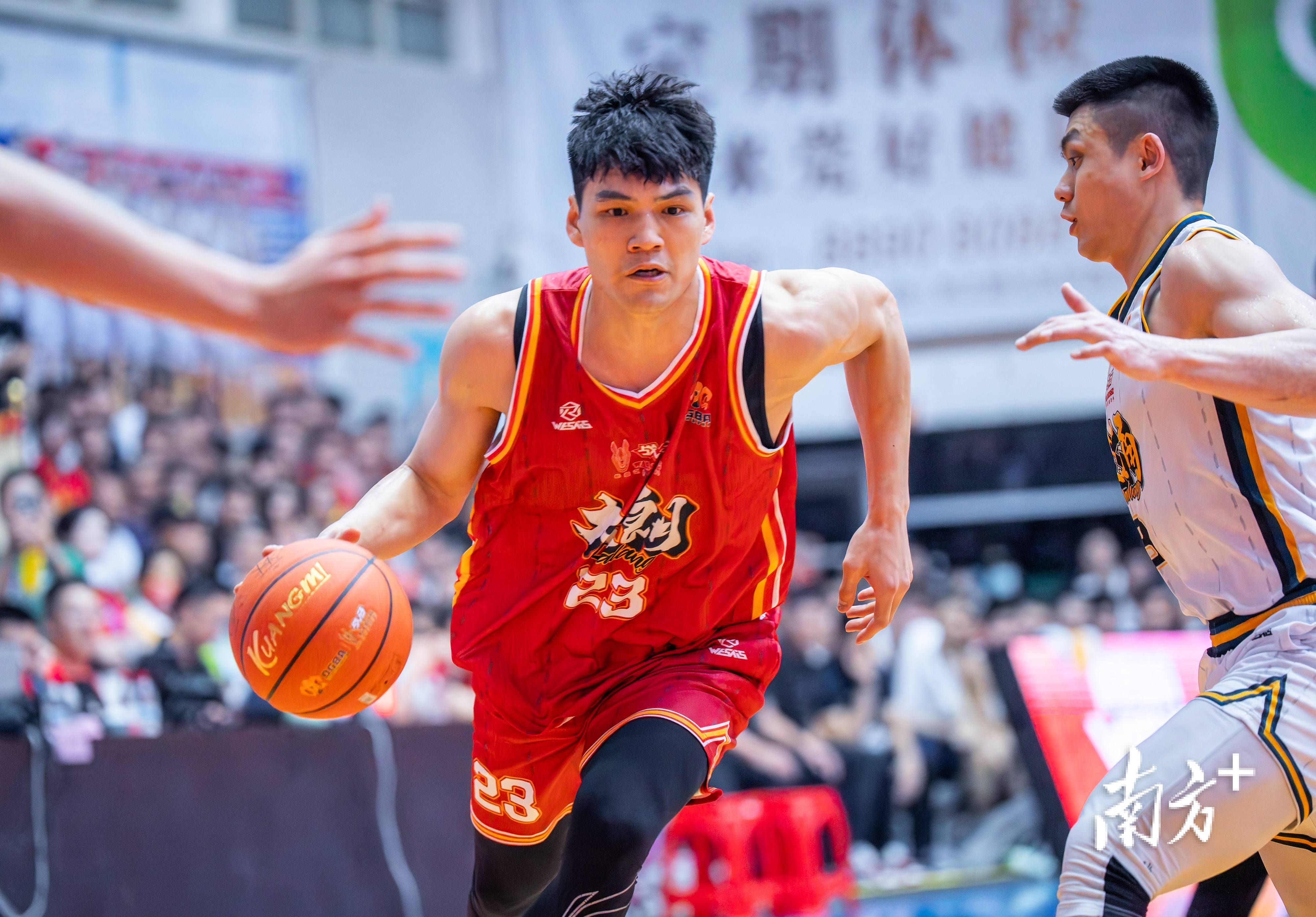 乐鱼vip-CBA商务开发力度加大！联赛价值提升的简单介绍