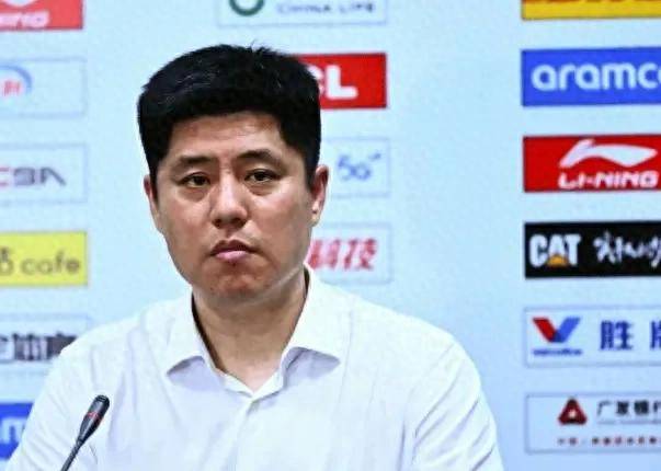 技术犯规累计!球员情绪管理引关注的简单介绍 技术犯规累计!球员情绪管理引关注的简单介绍